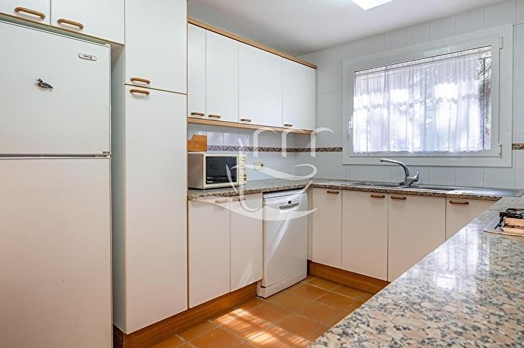 Chalet 5 chambres à Llafranc - Acheter - vendre