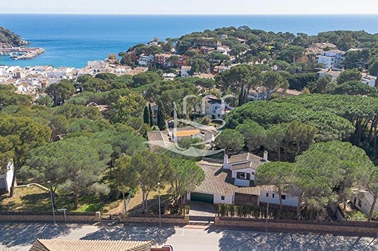 Chalet 5 chambres à Llafranc - Acheter - vendre