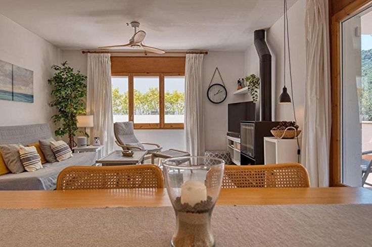 Appartement 3 chambres avec Piscine, Parking et jardin à Tamariu - Acheter - vendre