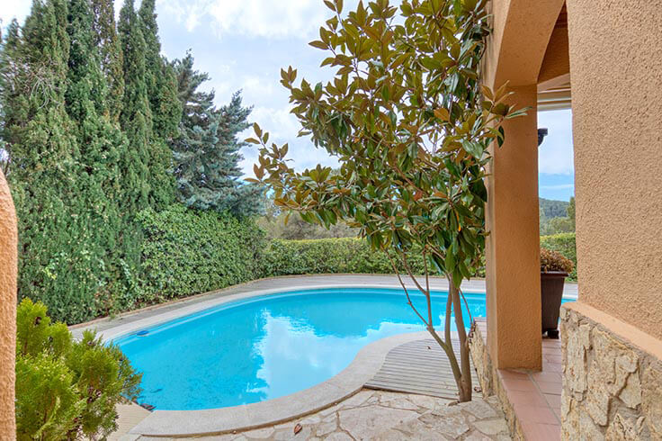 Maison individuelle 5 chambres avec Piscine, Vues à la mer et jardin à Tamariu - Acheter - vendre