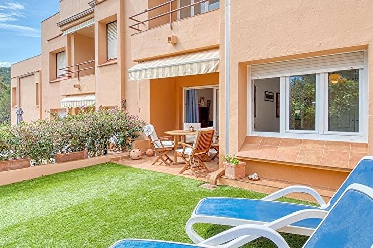 Appartement 2 chambres avec Piscine, Parking et jardin à Tamariu - Acheter - vendre