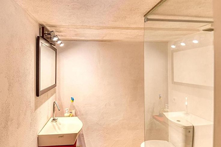 Maison individuelle 5 chambres avec jardin à Begur - Acheter - vendre