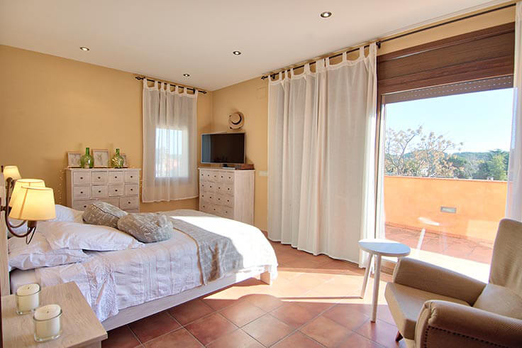 Chalet 5 chambres avec Piscine et jardin à Mont-ras - Acheter - vendre