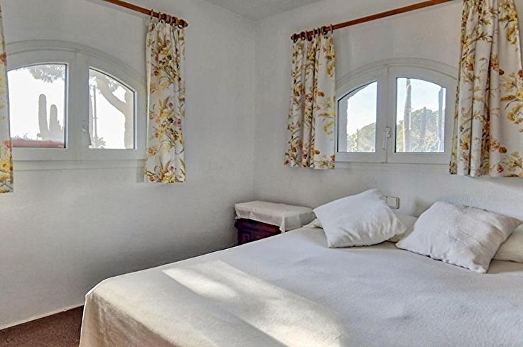 Maison de campagne 3 chambres avec Vues à la mer et Air conditionné à Esclanyà - Acheter - vendre