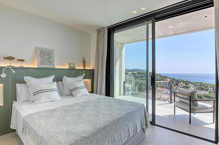 Chalet 4 chambres avec Piscine, Wifi, Parking, Barbecue et jardin à Calella de Palafrugell - Location Saison