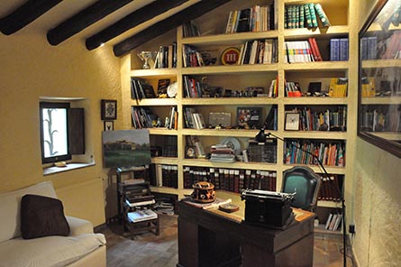 Farmhouse with Pool in VILAUR - Buy and sell