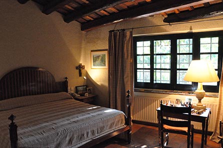 Farmhouse with Pool in VILAUR - Buy and sell