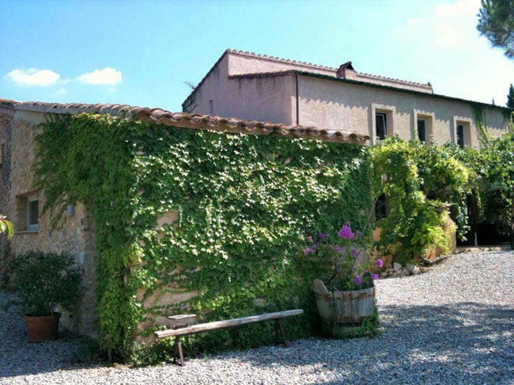 House with Pool and Parking in - BASCARA - Buy and sell