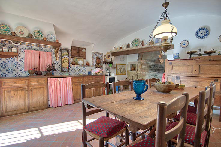 Farmhouse in BISBAL D