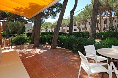 Apartment with Parking in Calella de Palafrugell - Rent Seasonal