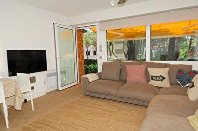 Apartment with Parking in Calella de Palafrugell - Rent Seasonal