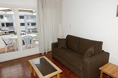 Apartment with Wifi and garden in Calella de Palafrugell - Rent Seasonal