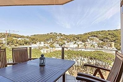 Apartment with Parking in Tamariu - Rent Seasonal