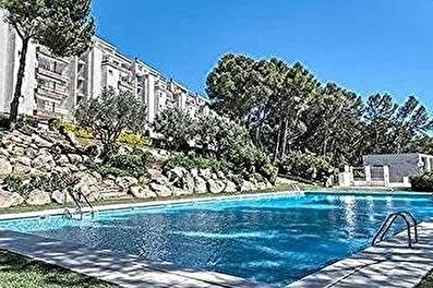 Apartment with Pool, Parking and garden in Tamariu - Rent Tourist