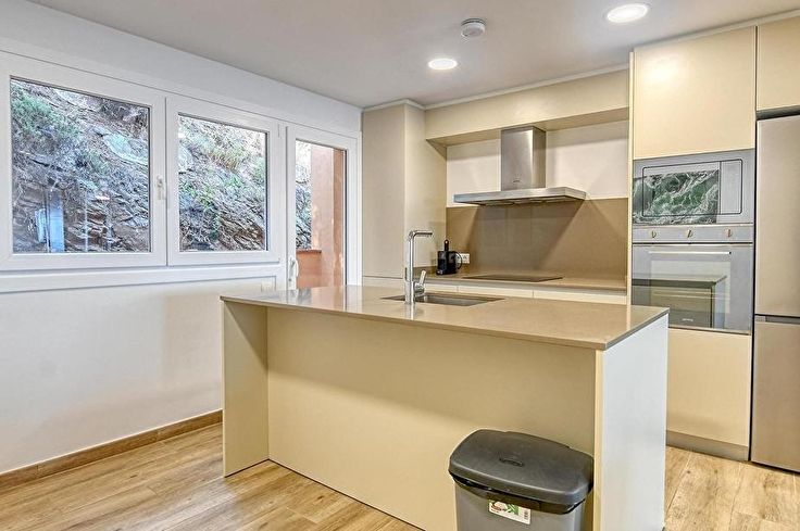 Apartment 3 bedrooms with Sea views, Air-conditioning and Wifi in Llafranc - Rent Seasonal