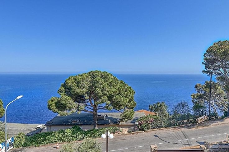 Apartment 3 bedrooms with Sea views, Air-conditioning and Wifi in Llafranc - Rent Seasonal