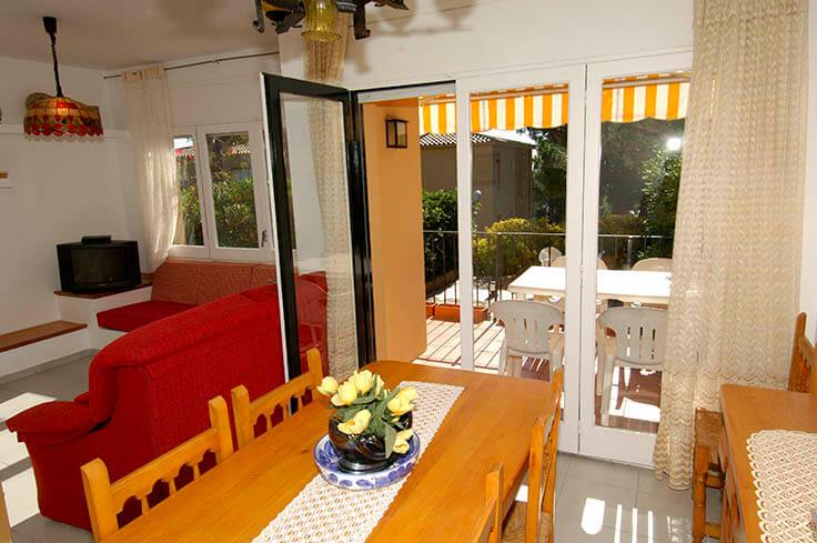 Individual house 3 bedrooms with garden in Calella de Palafrugell - Rent Seasonal