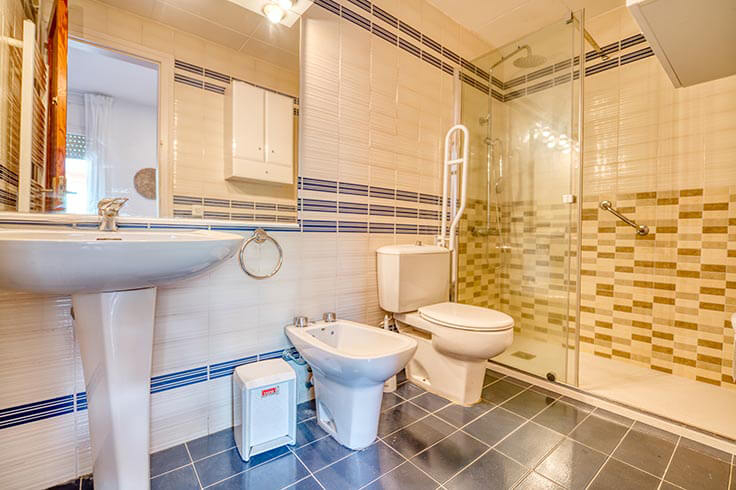 Apartment 4 bedrooms with Pool, Parking and garden in Calella de Palafrugell - Rent Seasonal