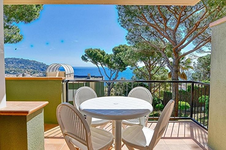 Apartment 3 bedrooms with Pool, Sea views, Air-conditioning, Parking and garden in Calella de Palafrugell - Rent Vacation - Tourist