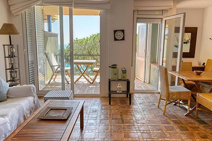Apartment 3 bedrooms with Pool, Sea views and garden in Calella de Palafrugell - Rent Vacation - Tourist