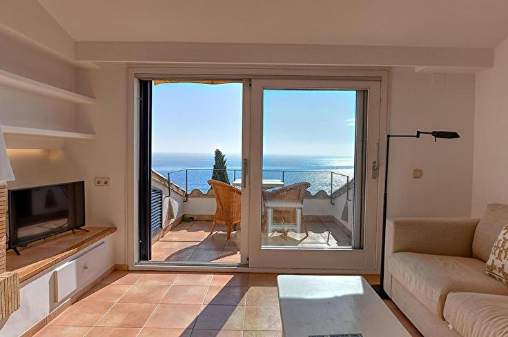 Apartment 3 bedrooms with Sea views and Parking in Calella de Palafrugell - Rent Seasonal