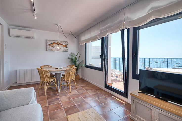 Penthouse 1 bedroom with Sea views, Wifi and Parking in Calella de Palafrugell - Rent Vacation - Tourist
