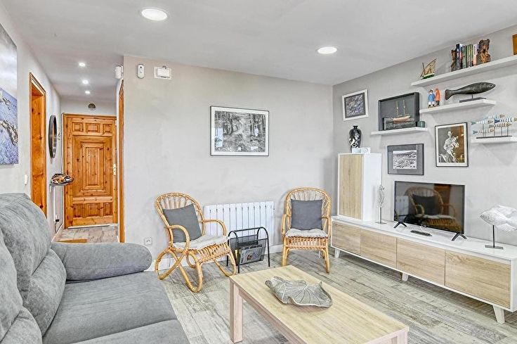 Apartment 2 bedrooms with Pool, Sea views, Wifi, Parking and garden in Calella de Palafrugell - Rent Vacation - Tourist