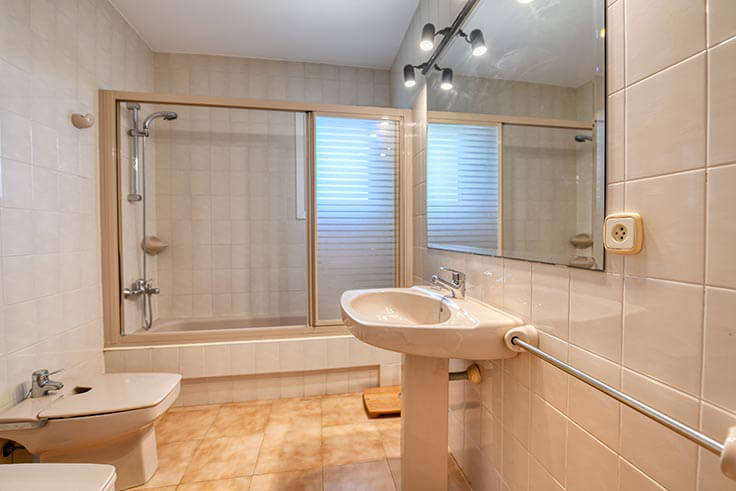 House 4 bedrooms with garden in Calella de Palafrugell - Rent Seasonal