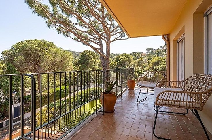 Apartment 4 bedrooms with Pool, Parking, Barbecue and garden in Calella de Palafrugell - Rent Vacation - Tourist
