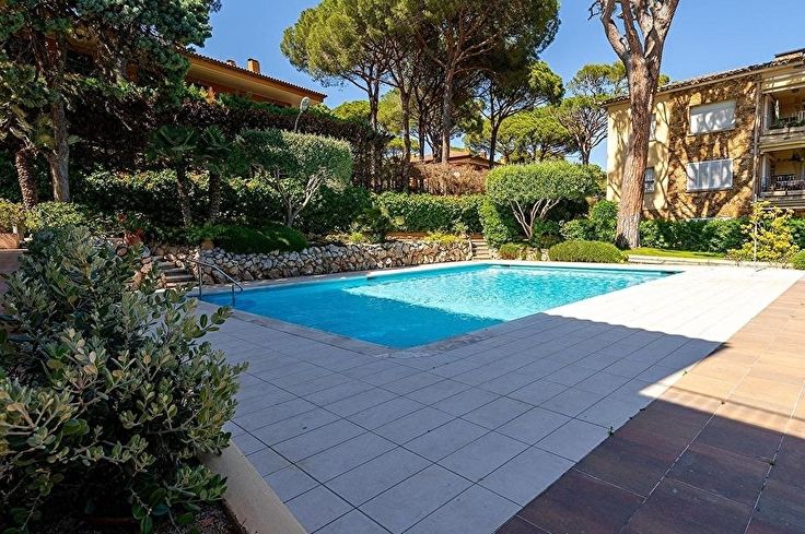 Apartment 4 bedrooms with Pool, Parking, Barbecue and garden in Calella de Palafrugell - Rent Vacation - Tourist