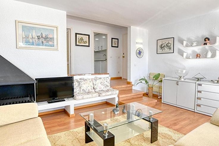 Apartment 2 bedrooms with Pool, Wifi, Parking and garden in Calella de Palafrugell - Rent Vacation - Tourist