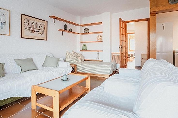 Apartment 2 bedrooms with Parking and garden in Calella de Palafrugell - Rent Seasonal