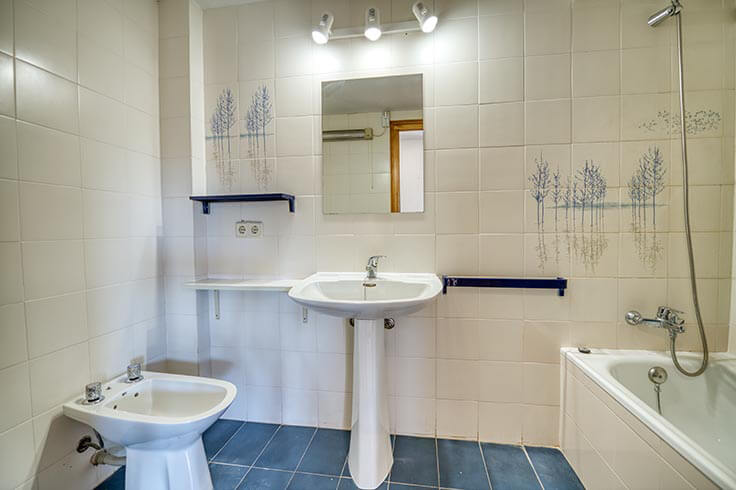 Apartment 2 bedrooms with Pool, Sea views, Wifi, Parking and garden in Calella de Palafrugell - Rent Vacation - Tourist