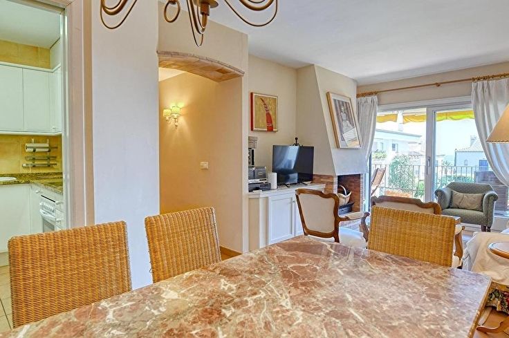 Apartment 3 bedrooms with Pool, Wifi, Parking and garden in Calella de Palafrugell - Rent Vacation - Tourist