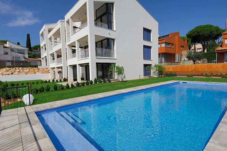 Apartment 3 bedrooms with Pool, Parking and garden in Calella de Palafrugell - Rent Seasonal