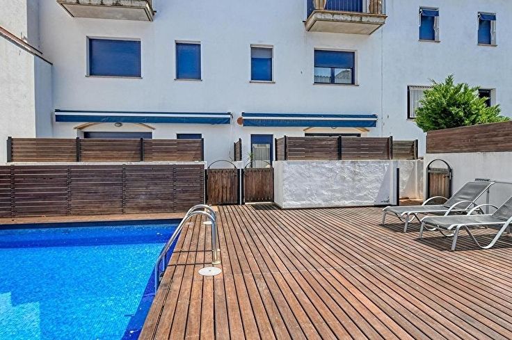 Penthouse 3 bedrooms with Pool, Sea views and Parking in Calella de Palafrugell - Rent Vacation - Tourist