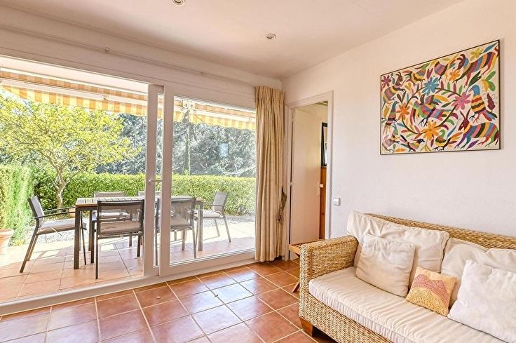 Apartment 2 bedrooms with Pool, Sea views and garden in Calella de Palafrugell - Rent Vacation - Tourist