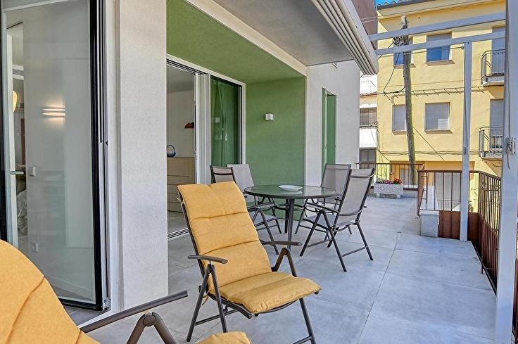 Apartment 3 bedrooms with Pool, Air-conditioning, Wifi, Parking and garden in Llafranc - Rent Seasonal