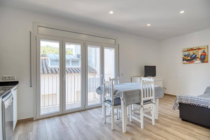 Apartment 3 bedrooms in Tamariu - Rent Seasonal