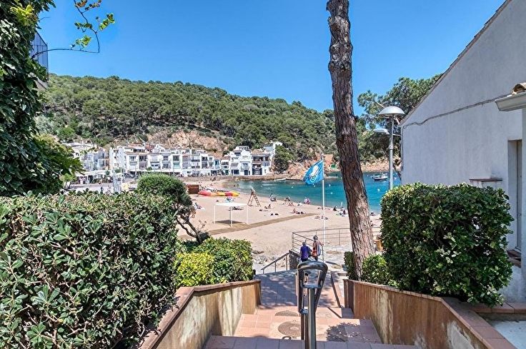 Penthouse in Tamariu - Rent Vacation - Tourist