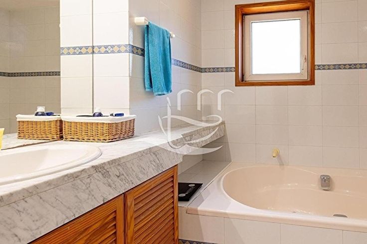 Individual house 4 bedrooms in Calella de Palafrugell - Buy - For sale