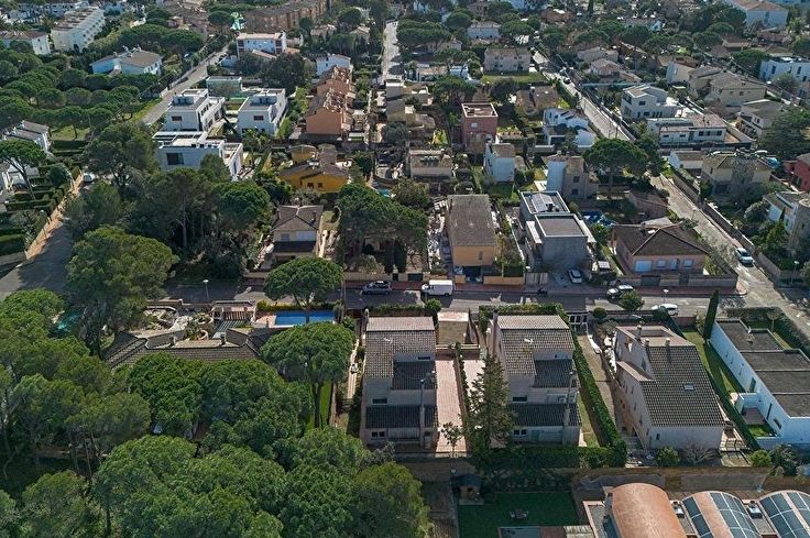 Individual house 4 bedrooms in Calella de Palafrugell - Buy - For sale