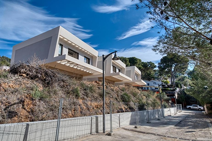 Individual house 4 bedrooms with Pool and garden in Llafranc - Buy - For sale