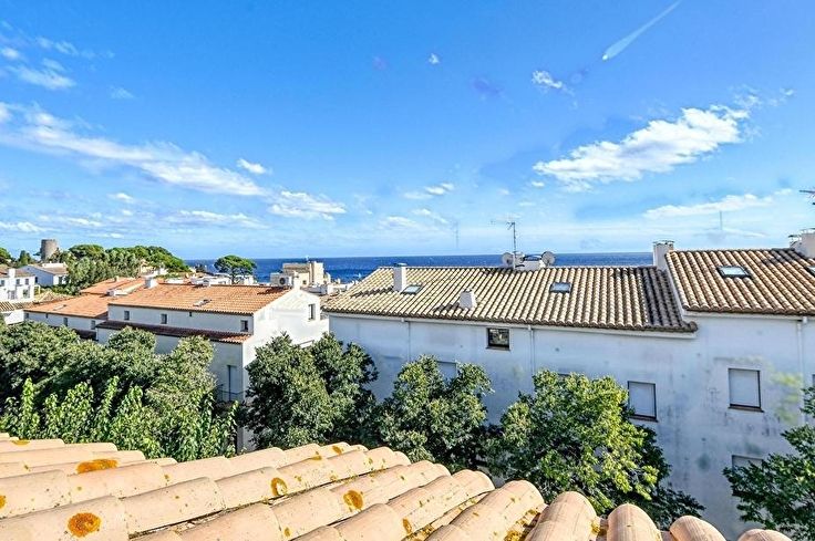 Apartment 3 bedrooms with Air-conditioning and Parking in Calella de Palafrugell - Buy - For sale