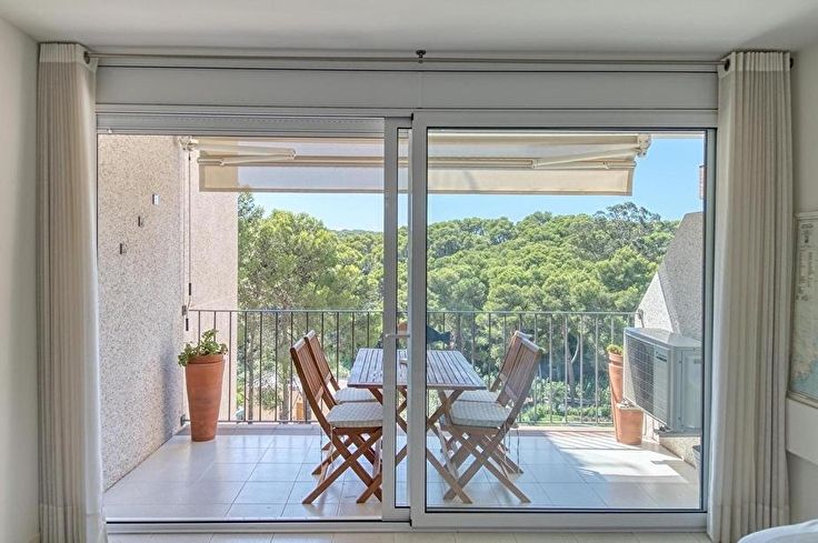 Apartment 2 bedrooms with Pool, Parking and garden in Tamariu - Buy - For sale