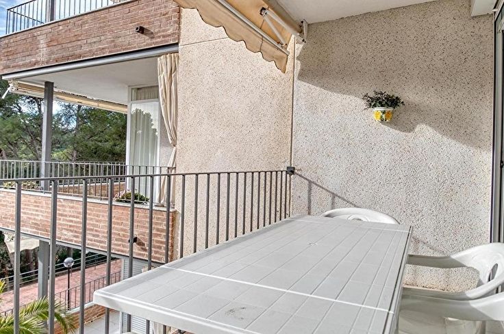 Apartment 2 bedrooms with Pool, Parking and garden in Tamariu - Buy - For sale