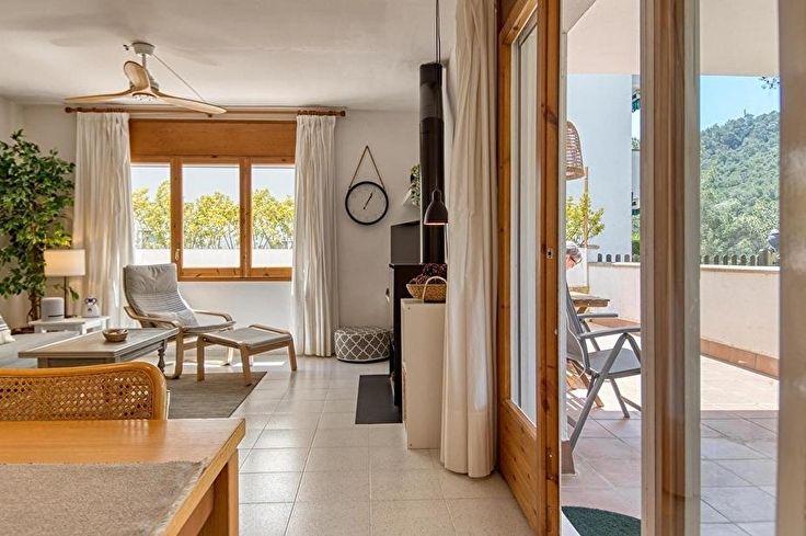 Apartment 3 bedrooms with Pool, Parking and garden in Tamariu - Buy - For sale