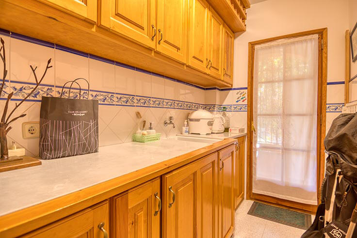 Individual house 5 bedrooms with Pool, Sea views and garden in Tamariu - Buy - For sale