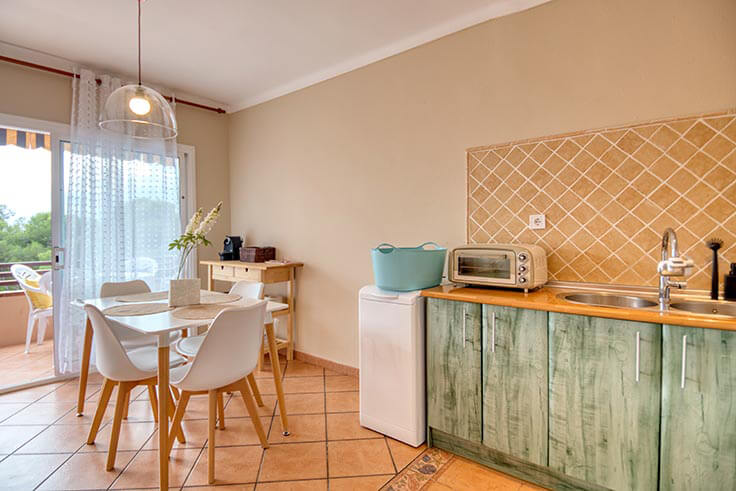 Apartment 2 bedrooms with Pool, Parking and garden in Tamariu - Buy - For sale