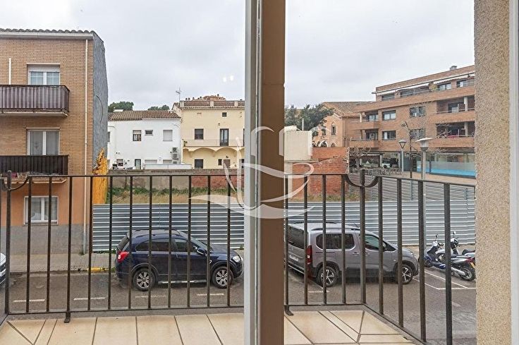 Flat 1 bedroom in Palafrugell - Buy - For sale